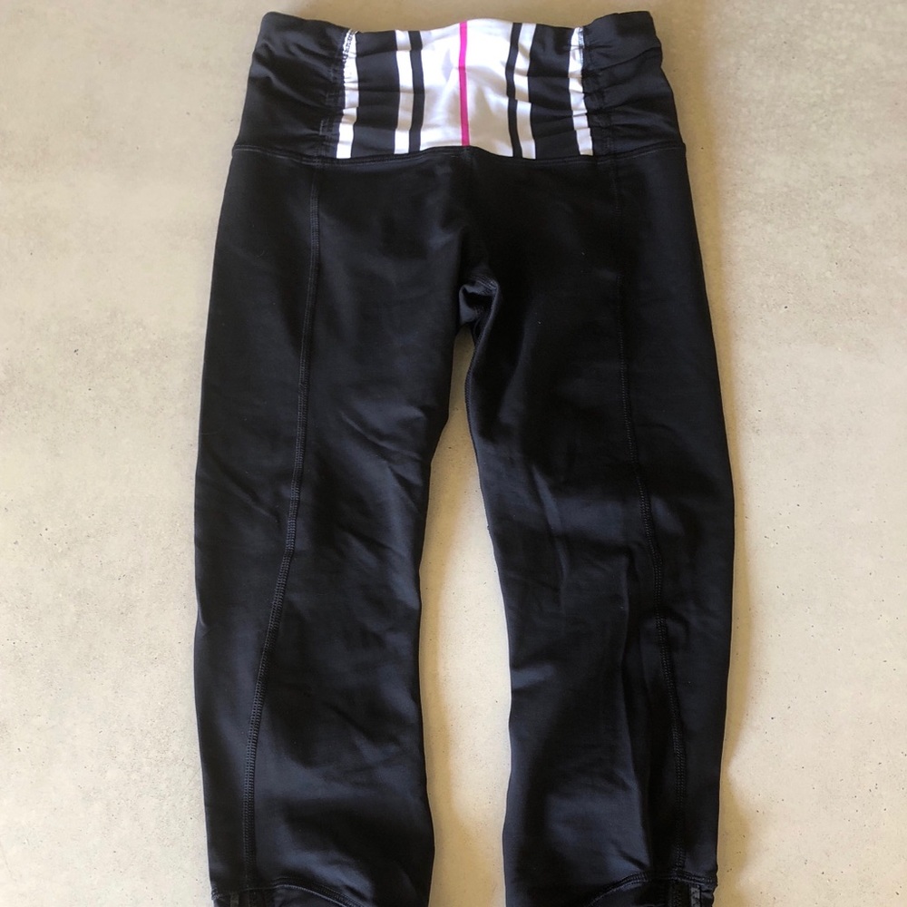 Lululemon Cropped Black High-Waisted Pants